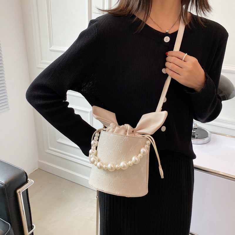 Charming Ladies Bow Bucket Bag