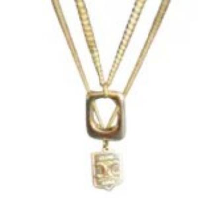 Women Pendant Lux Necklace
