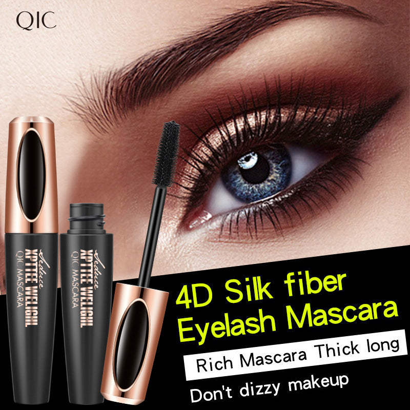 Mascara et cosmétiques de maquillage
