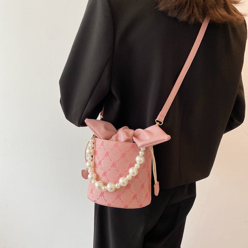 Charming Ladies Bow Bucket Bag