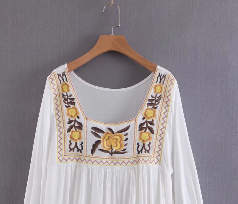 Summer Women's European Style Long Sleeve Embroidered Dress