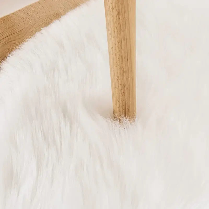 Fluffy Floral Shaped Area Rug - Non-Slip Design