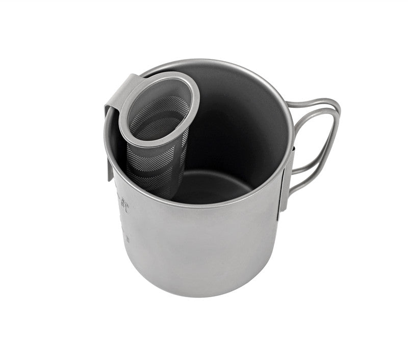 Tasse pliable en titane pour le camping et les voyages