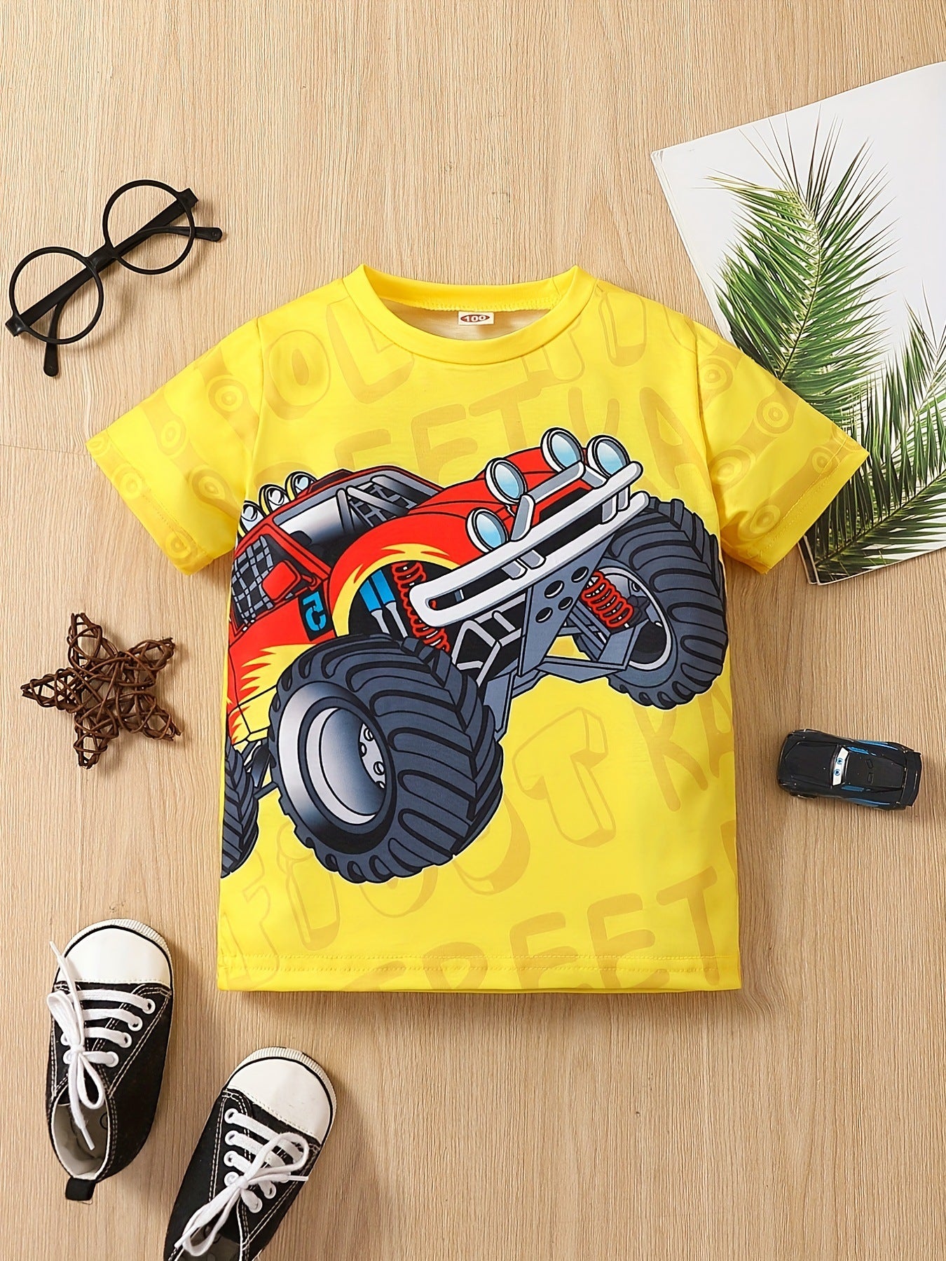 Children's Short-Sleeved T-Shirt with Cartoon Car Print