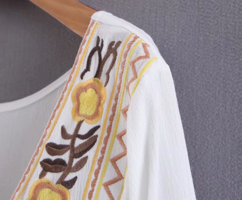 Summer Women's European Style Long Sleeve Embroidered Dress